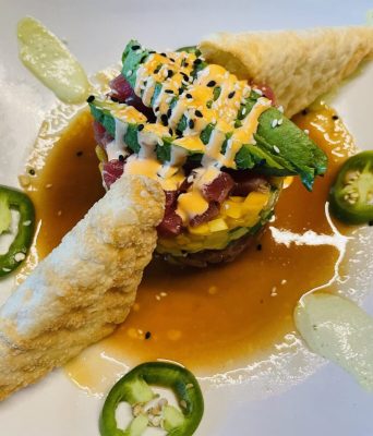 Luna’s Bar & Grill