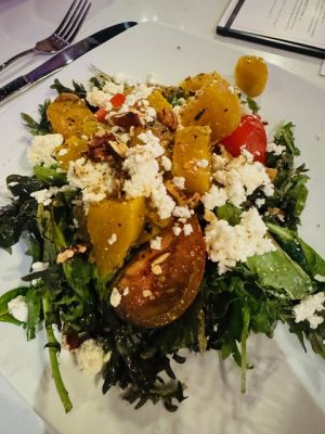 Camden Cellars Wine Bar