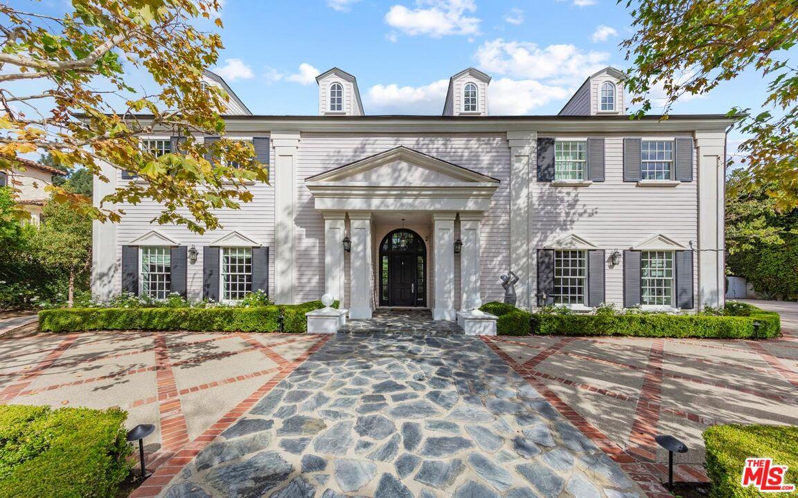10317 Woodbridge St Featured Photo