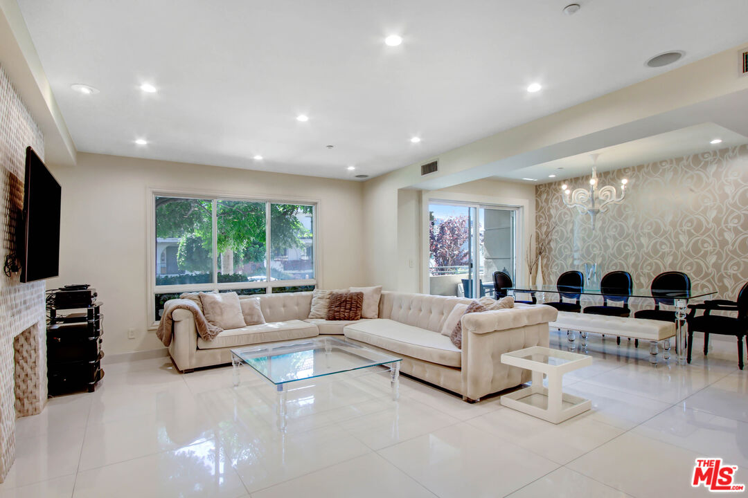 11921 Dorothy St Featured Photo