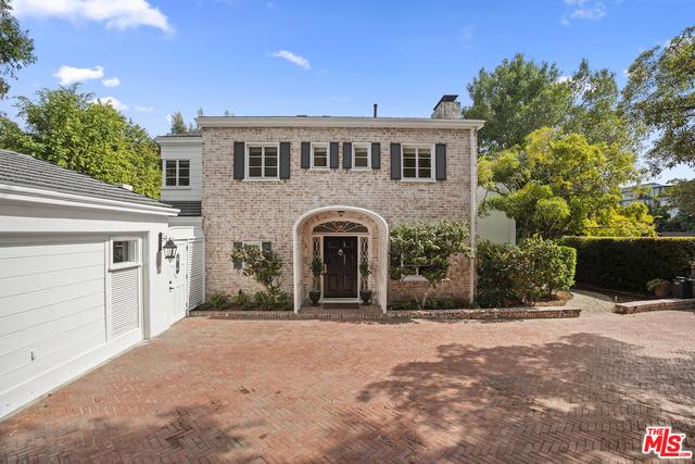 1270 Sunset Plaza Dr Featured Photo