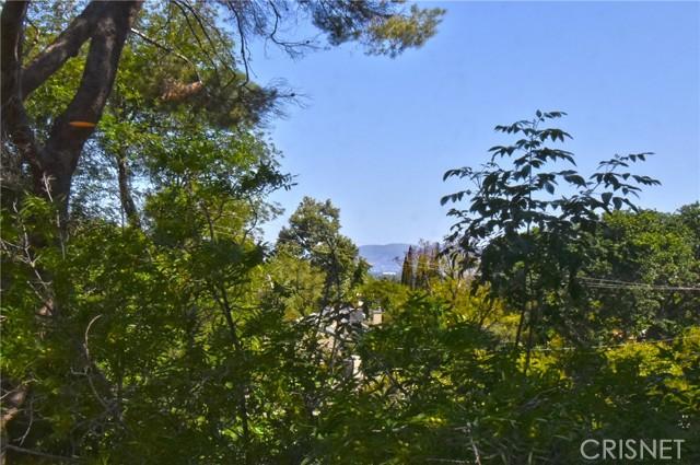 13632 Oak Canyon Ave Featured Photo