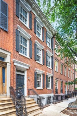 Louis C.K. Lands Buyer for 200-Year-Old Soho Townhouse
