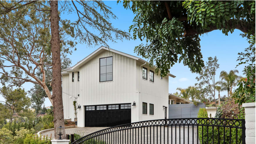 2510 Astral Dr Featured Photo