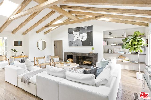 2655 Outpost Dr Featured Photo