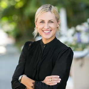 Alyson Richards photo
