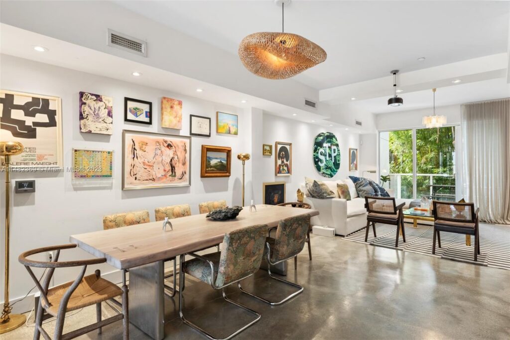 Listing Featured Photo