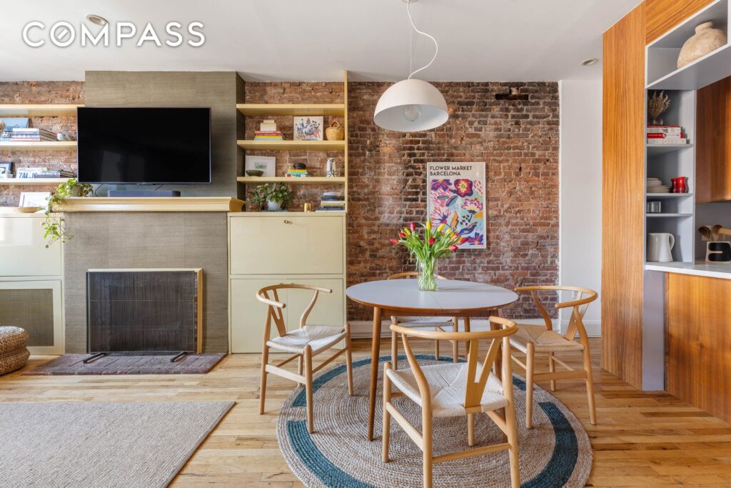 Listing Featured Photo