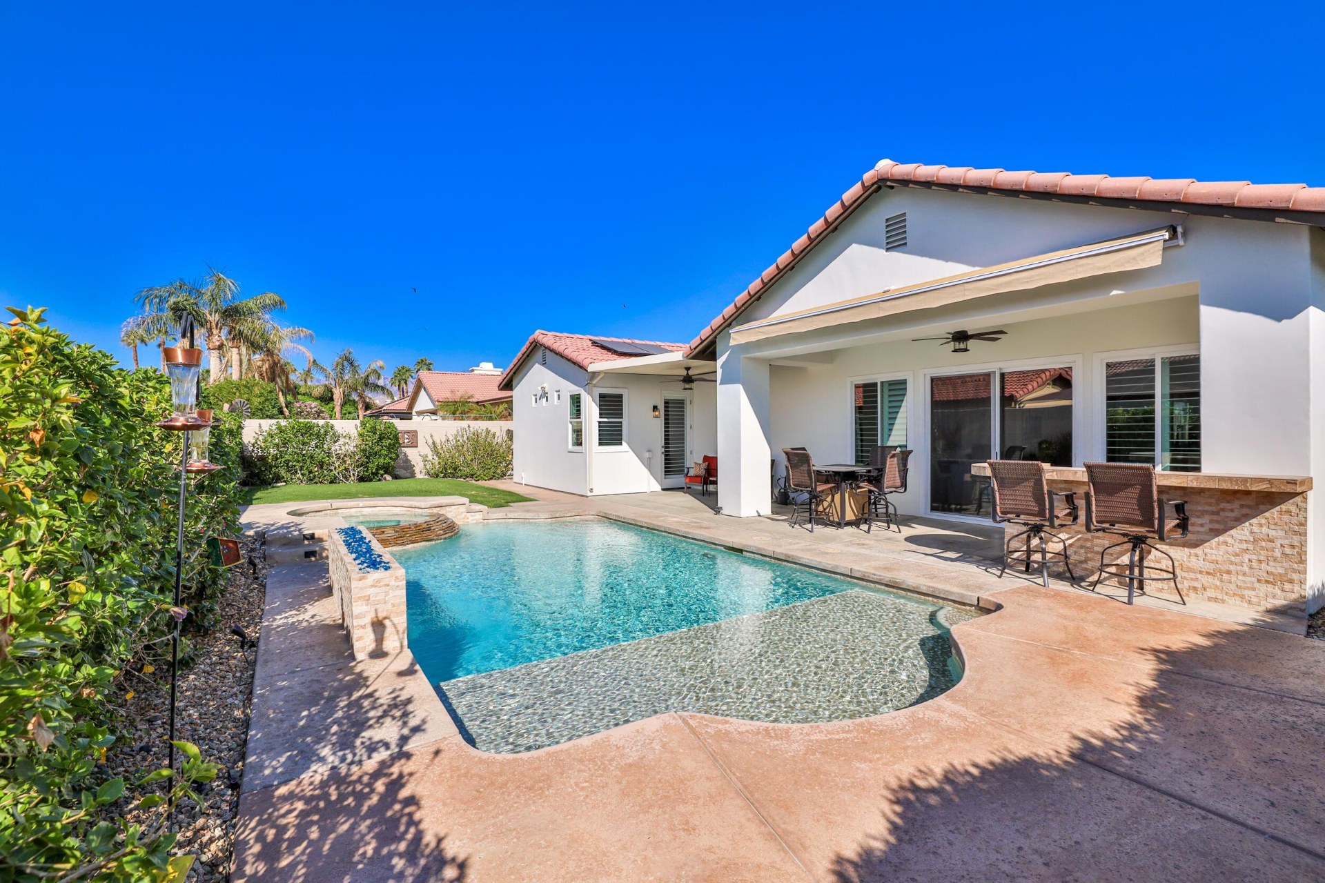 74657 Lavender WAY Featured Photo
