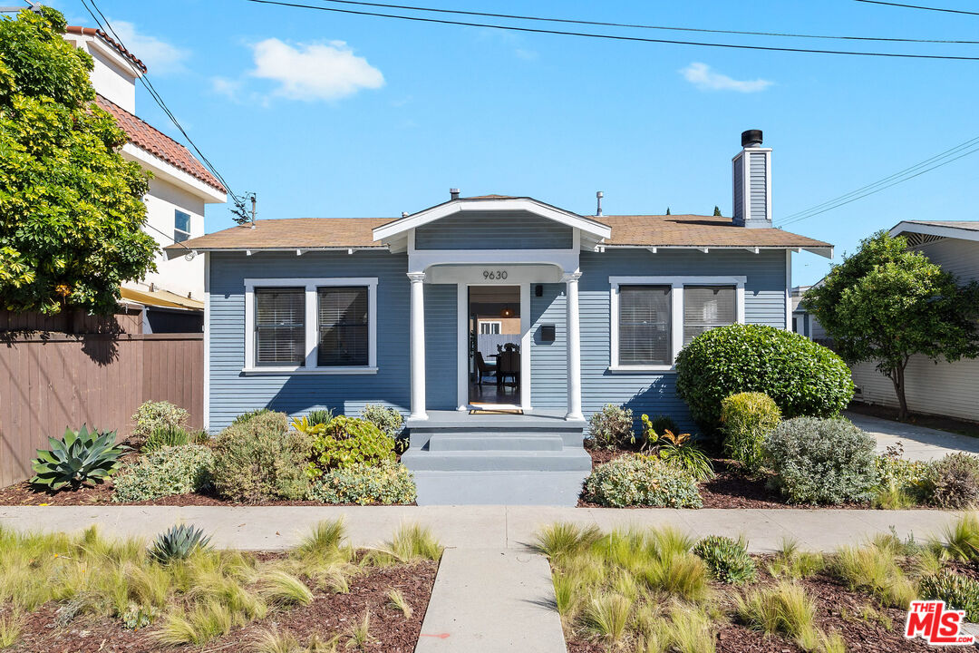 9630 Farragut Dr Featured Photo