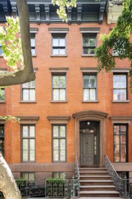 Fashion Moguls Get $23 Million for Aileen Getty’s Former Townhouse