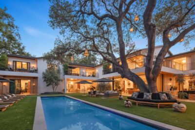 Joe Jonas and Sophie Turner Sell Contemporary Encino Home for $15.2 Million