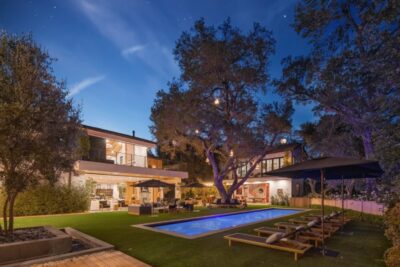 Young Hollywood House Flippers Like Miley Cyrus and Ariana Grande Are Raking It In