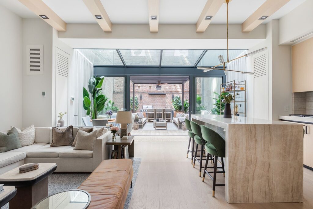 Listing Featured Photo