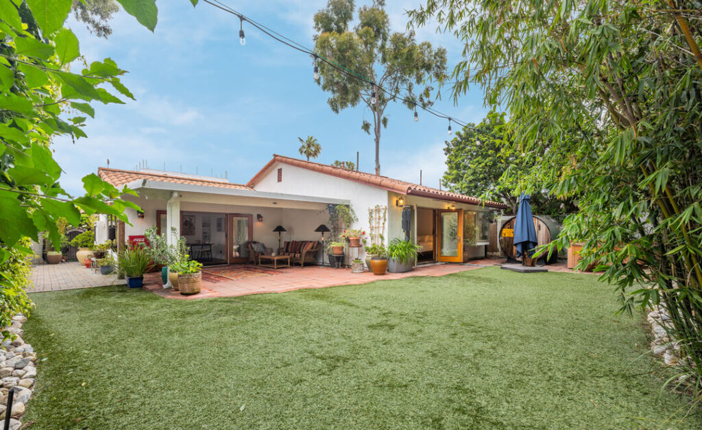 Listing Featured Photo