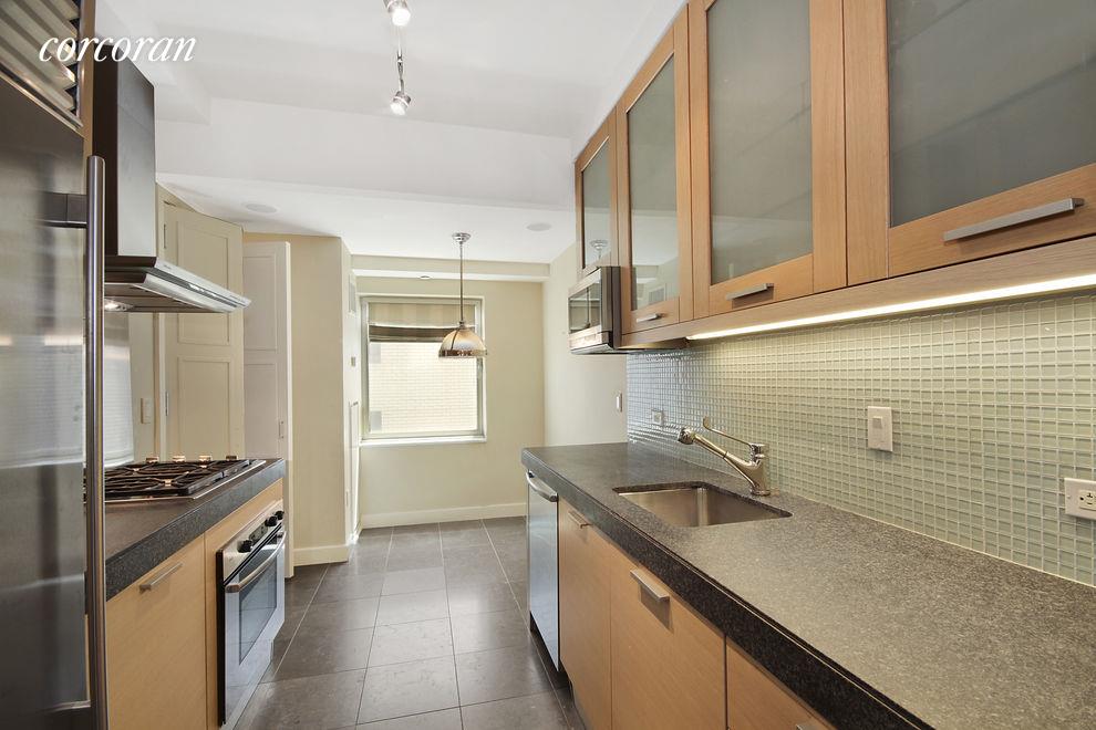 408 E 79th Street Featured Photo