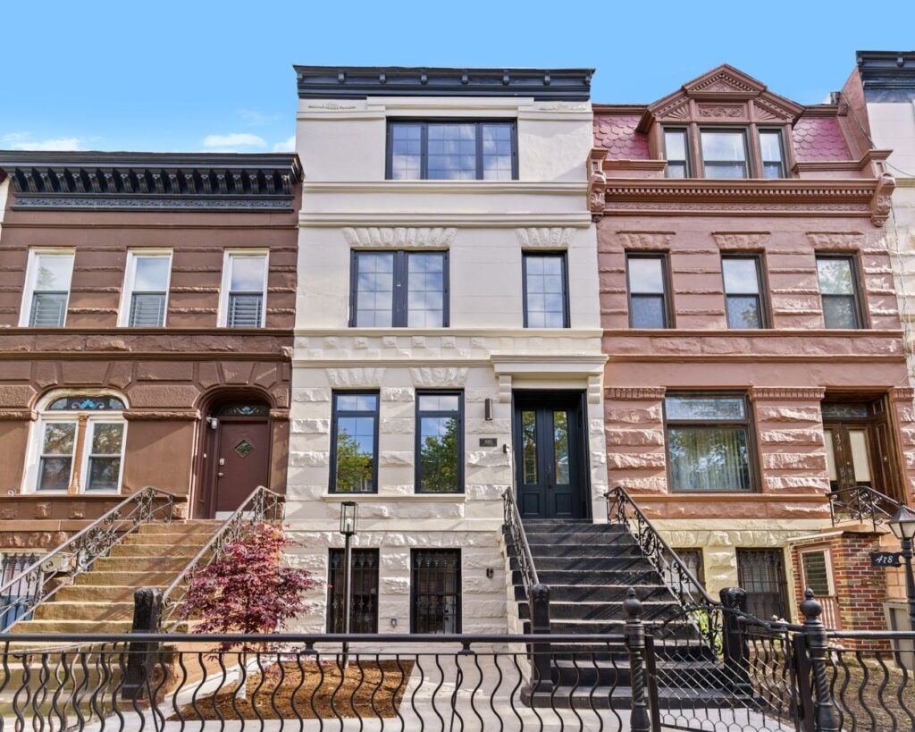 Listing Featured Photo