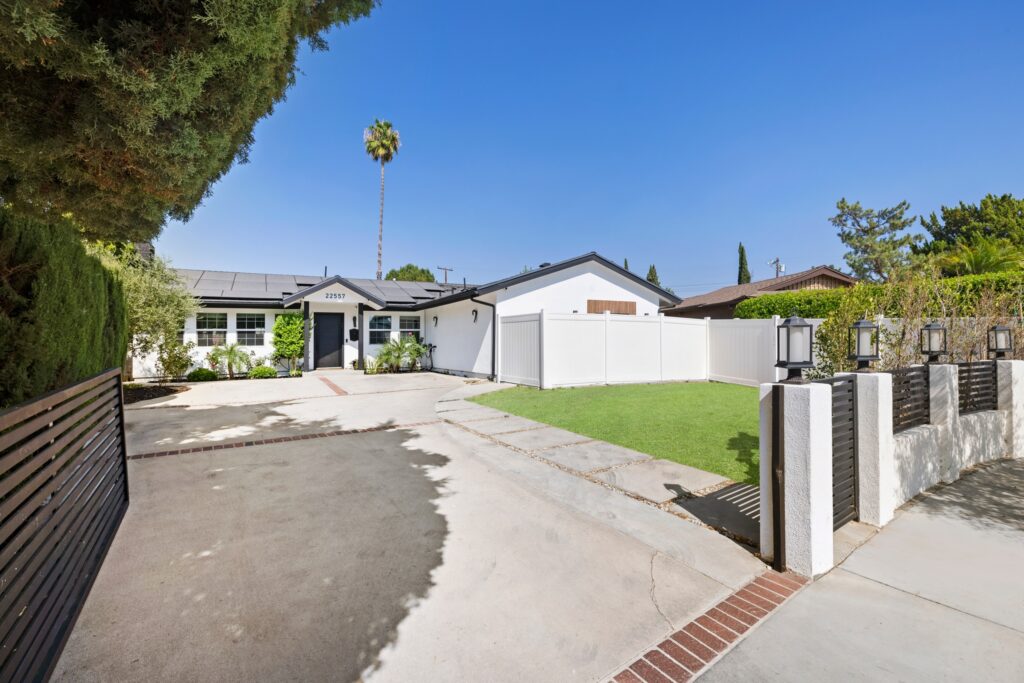 Listing Featured Photo