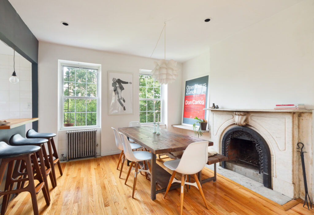 Listing Featured Photo