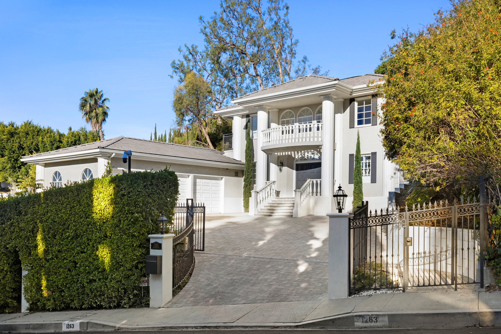 1263 Delresto Drive Featured Photo