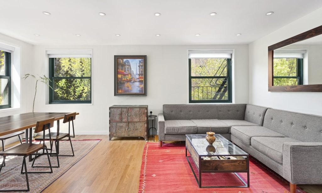 Listing Featured Photo