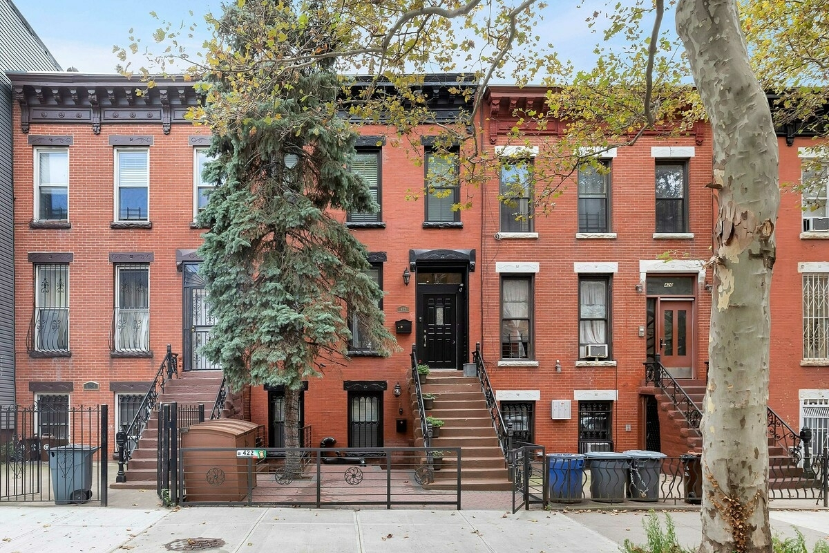 422 Chauncey Street Featured Photo