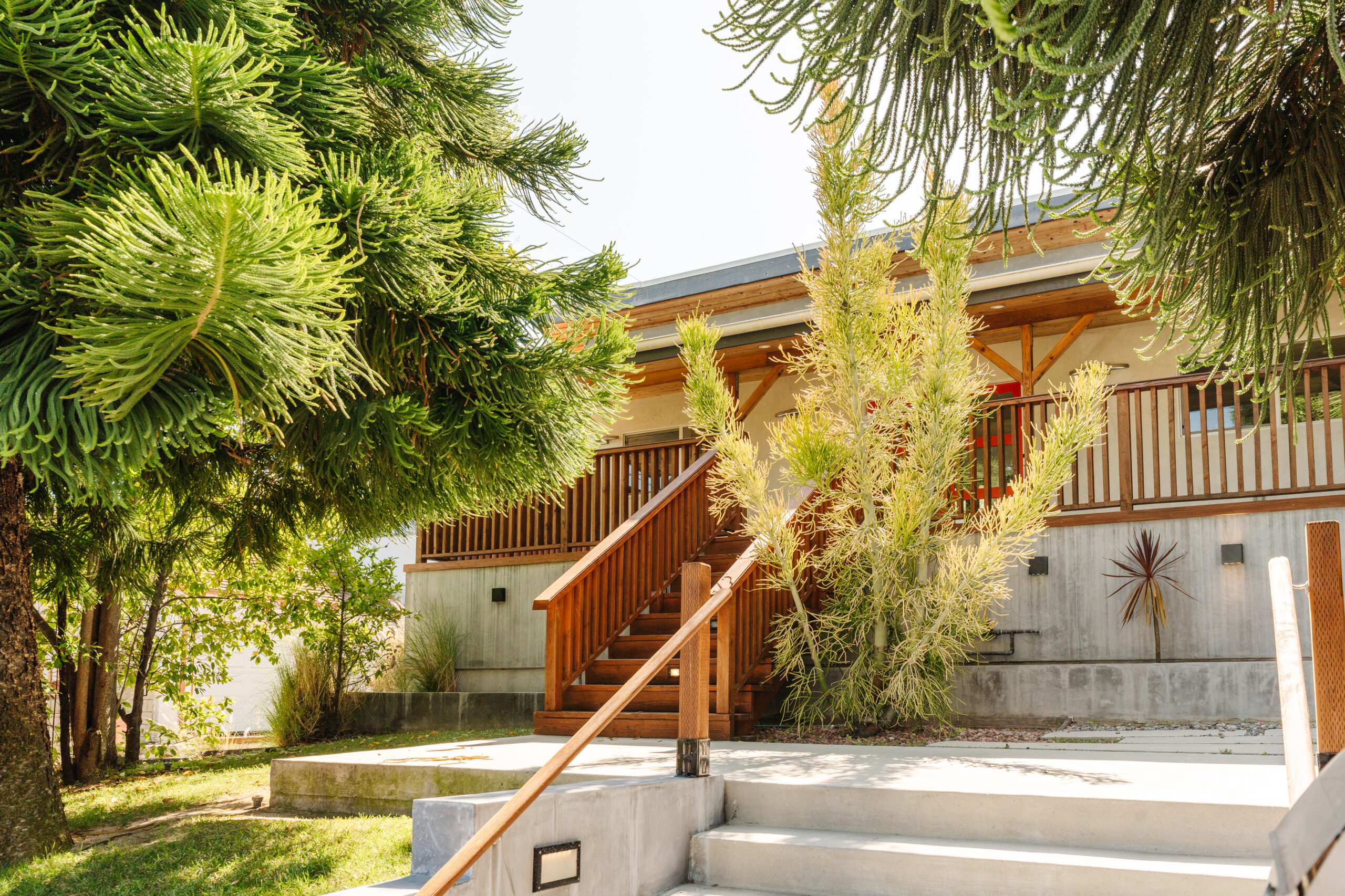 3019 Surry Street Featured Photo