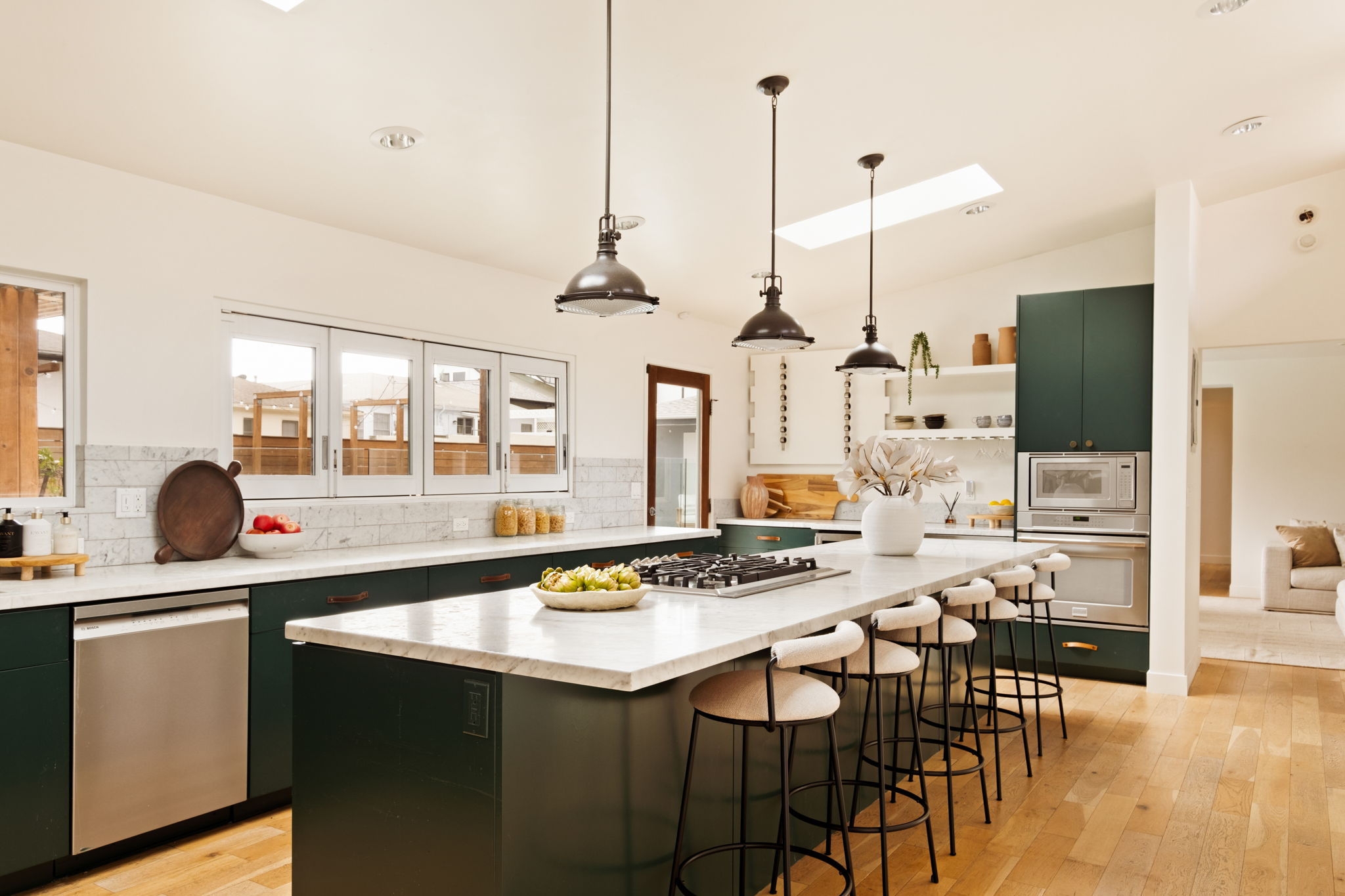 3019 Surry Street Featured Photo