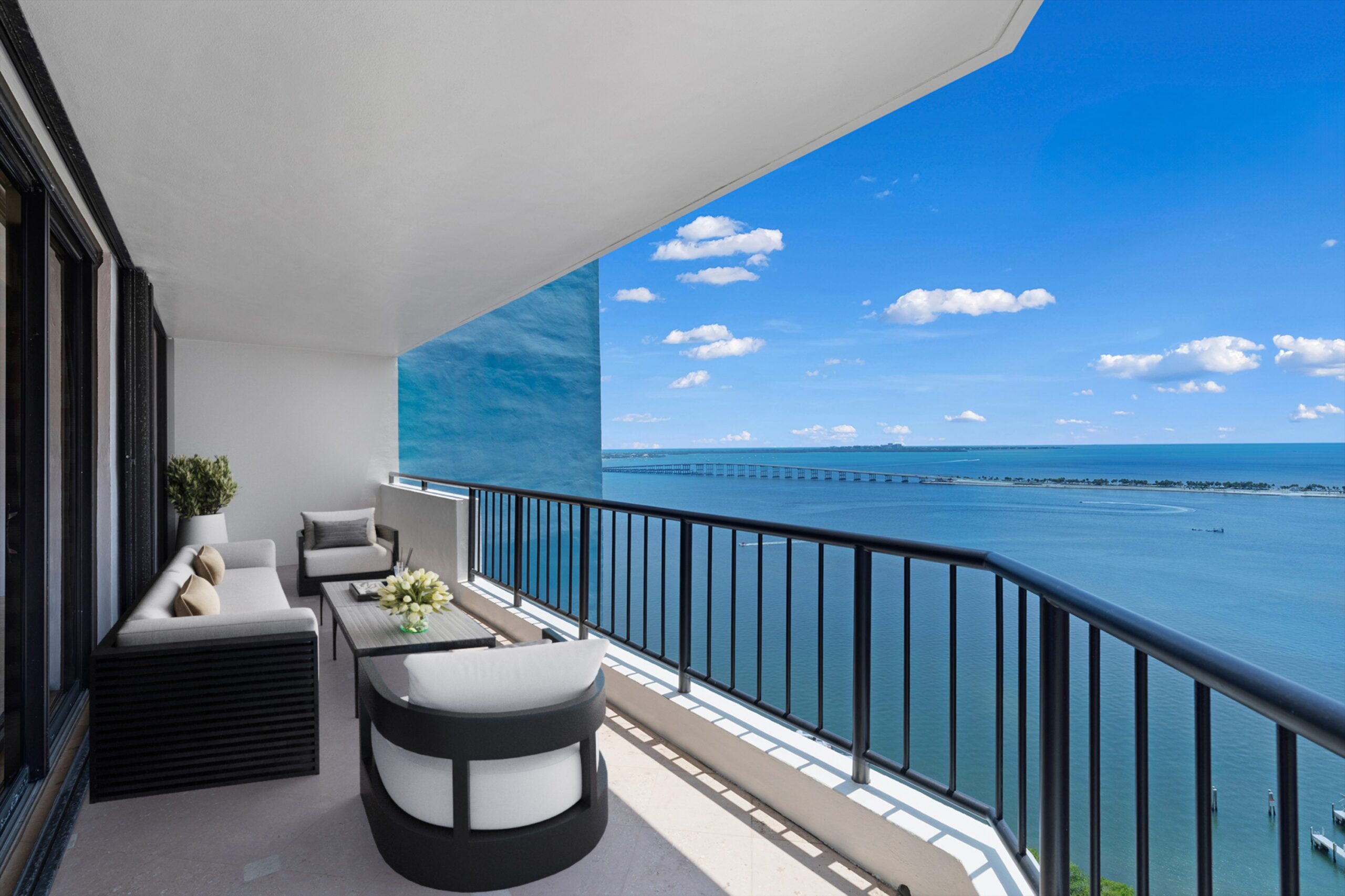 1581 Brickell Avenue Featured Photo