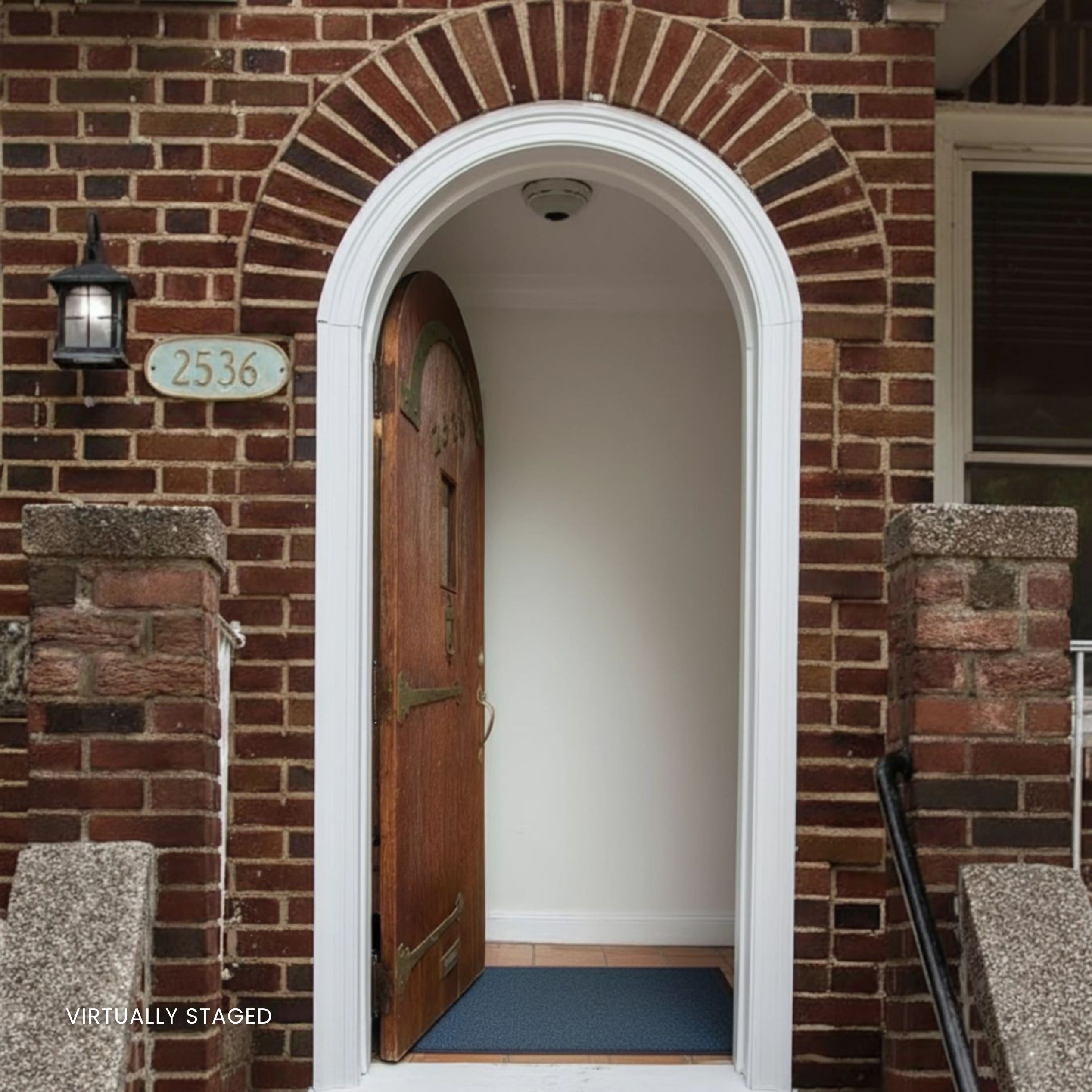 2536 Lurting Avenue Featured Photo