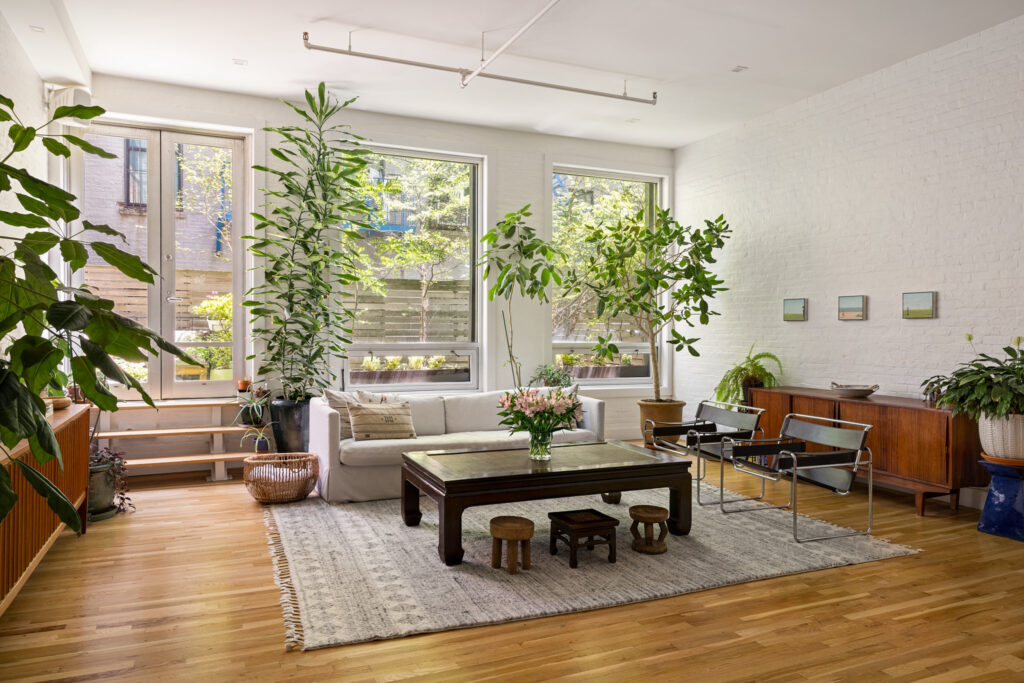 Listing Featured Photo