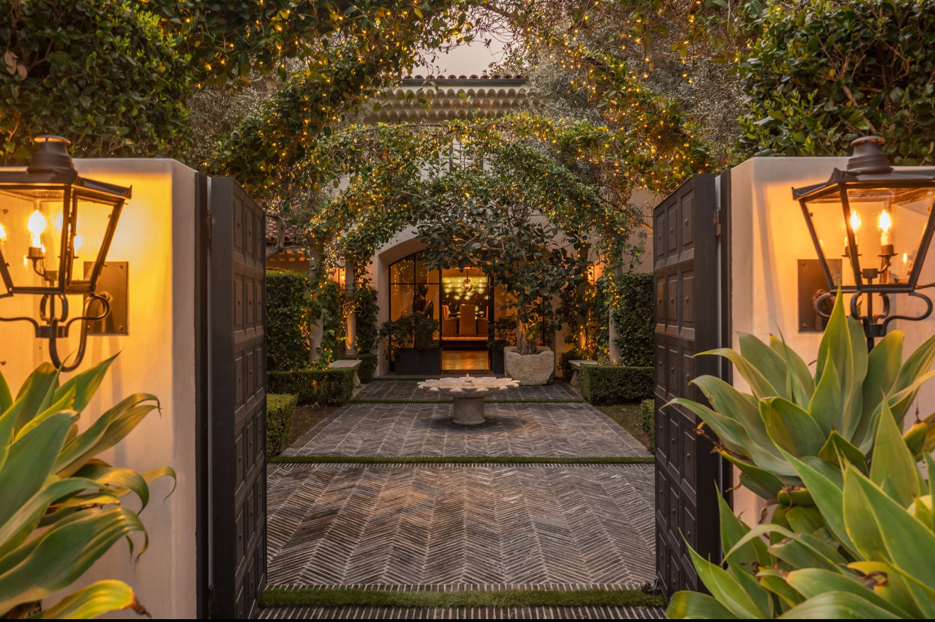 Listing Featured Photo