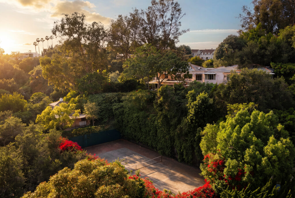 Listing Featured Photo