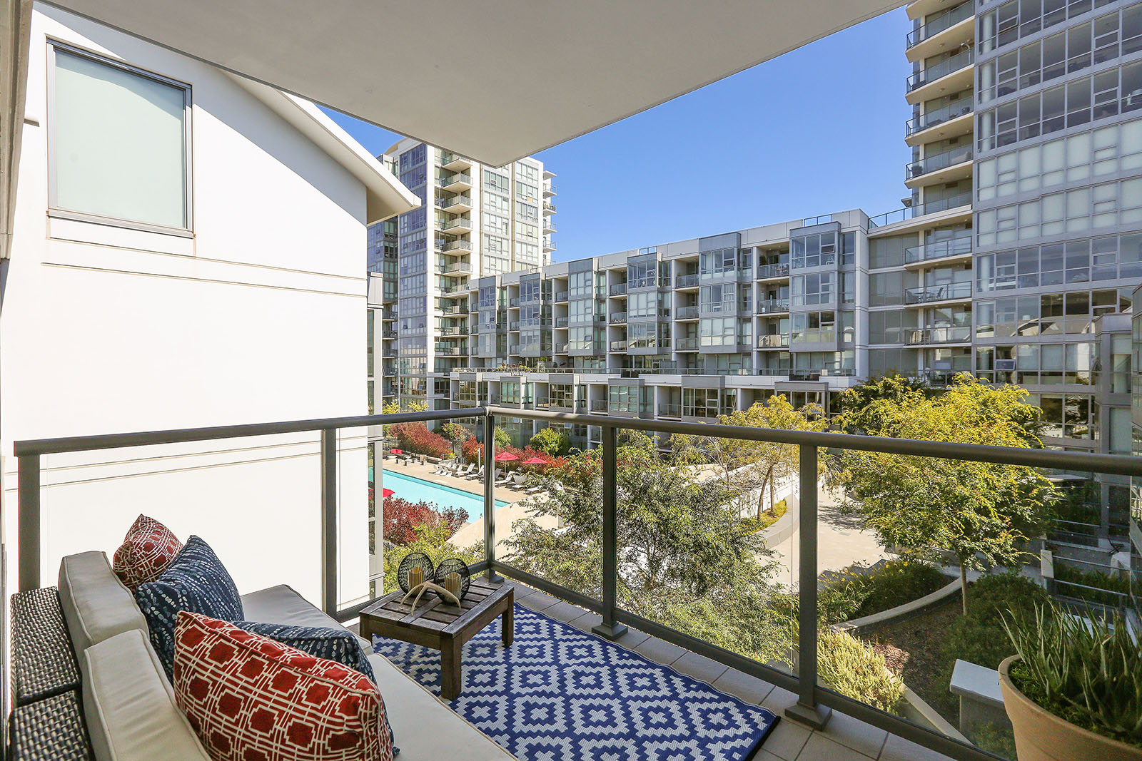 Madrone 623