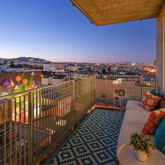 balcony and city view