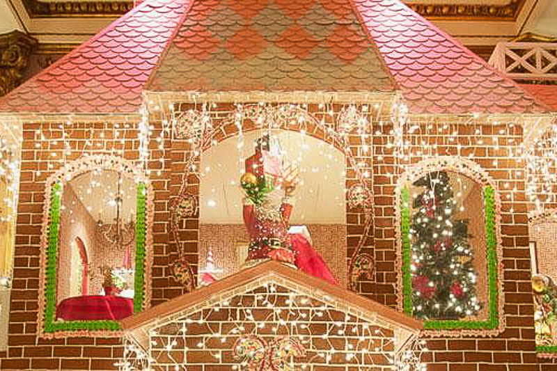 gingerbread-house