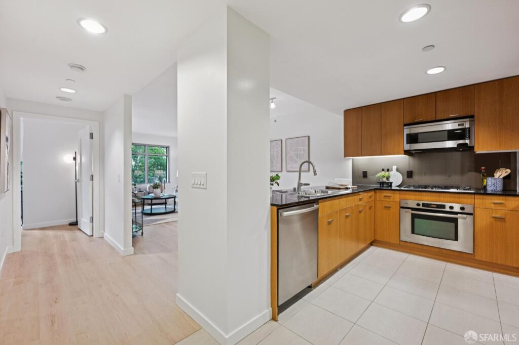 Kitchen of a contemporary Hayes Valley luxury condo for San Francisco homebuyers