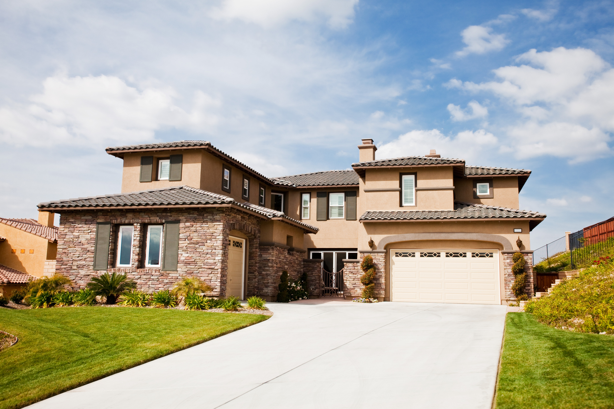 beautiful california house with stone walls