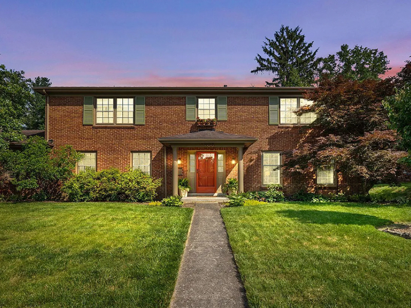 A Local’s Guide to the Best of 40502: Dining, Shopping & Hidden Gems