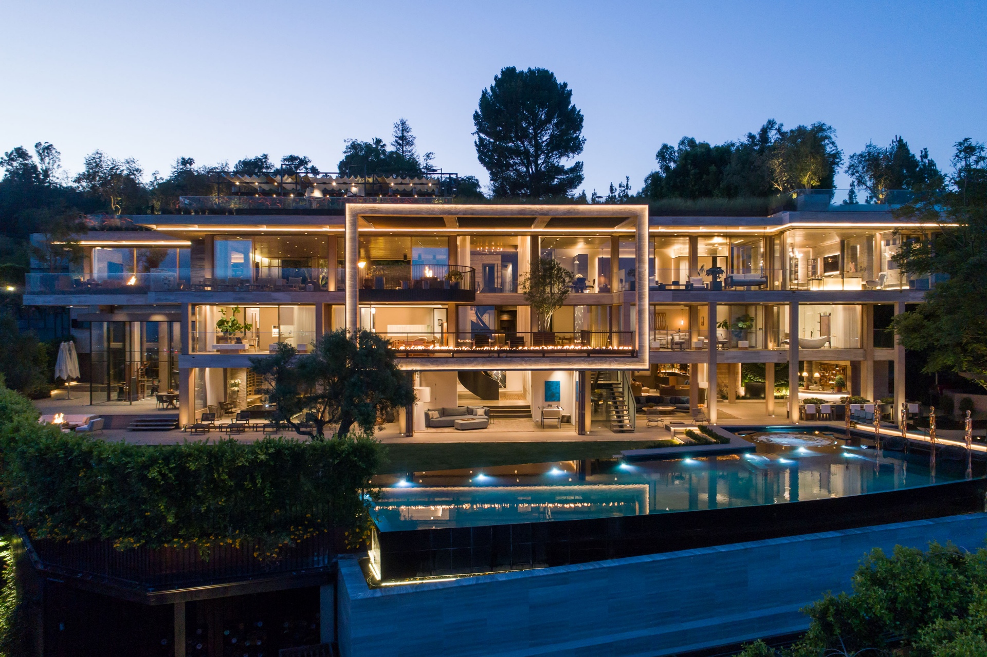 Private luxury Bel Air estate with Los Angeles city views