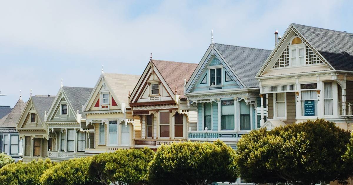 Is Selling Your Home Right Now Actually a Good Idea?