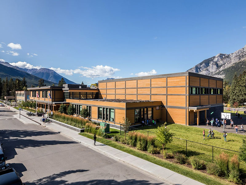 Central Banff - East