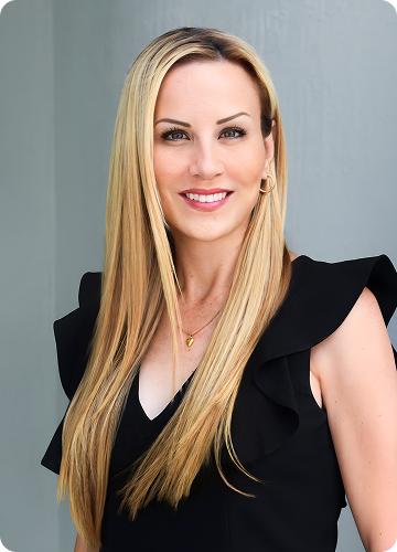 Portrait of Cibie Cahur