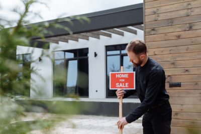 How a Home Trade-In Program Works in Palm Beach County