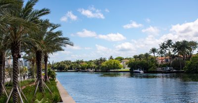 Waterfront Homes in Tequesta, FL: A Buyer’s Guide