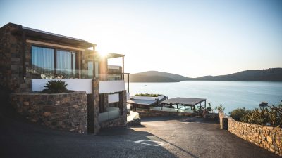 Manalapan vs. Palm Beach Island: Ultra-Luxury Real Estate Compared (2026)