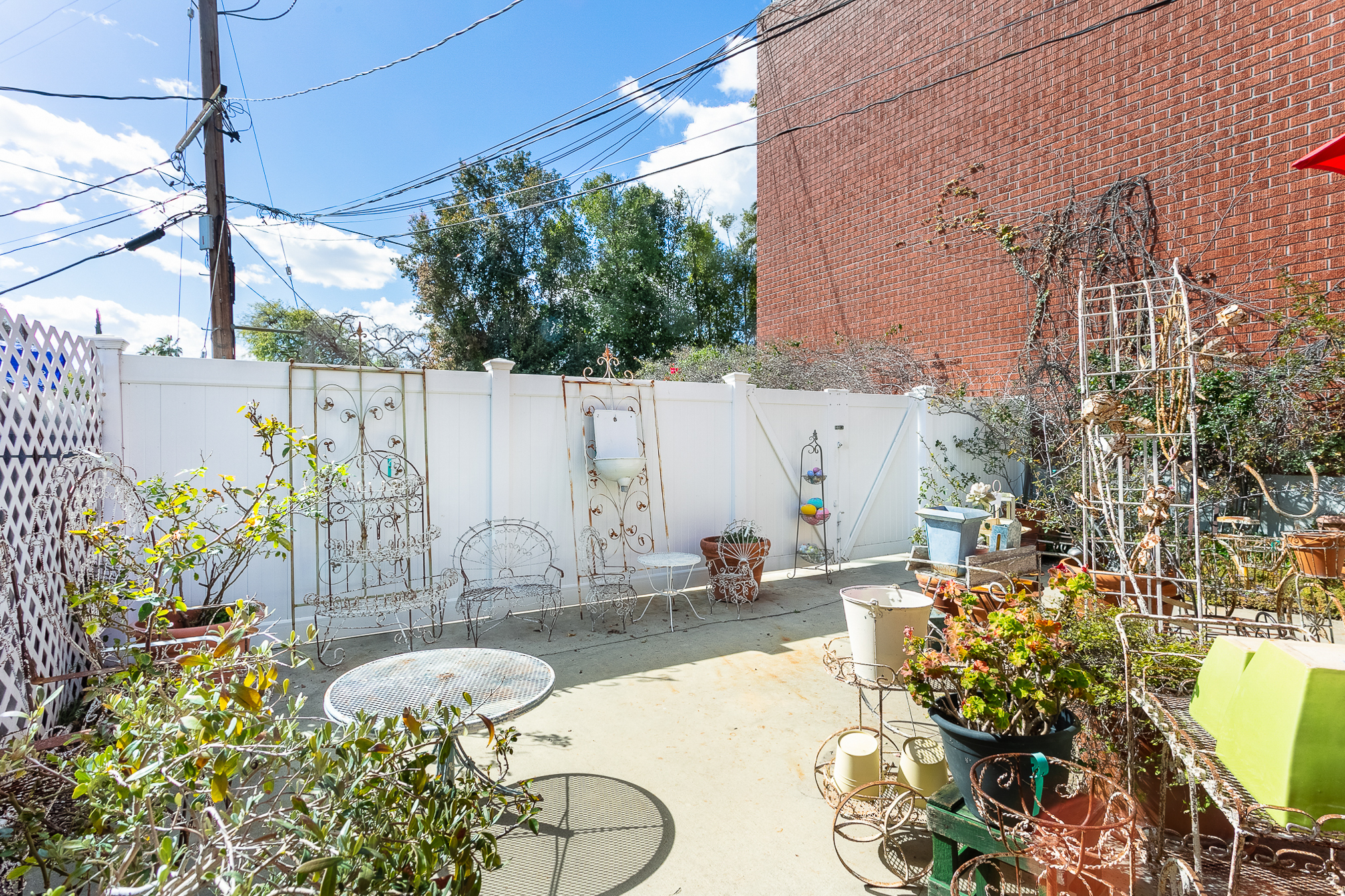 listing