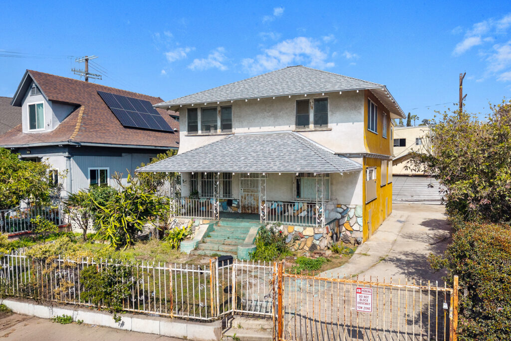 164 N. Avenue 25 Los Angeles CA 90031