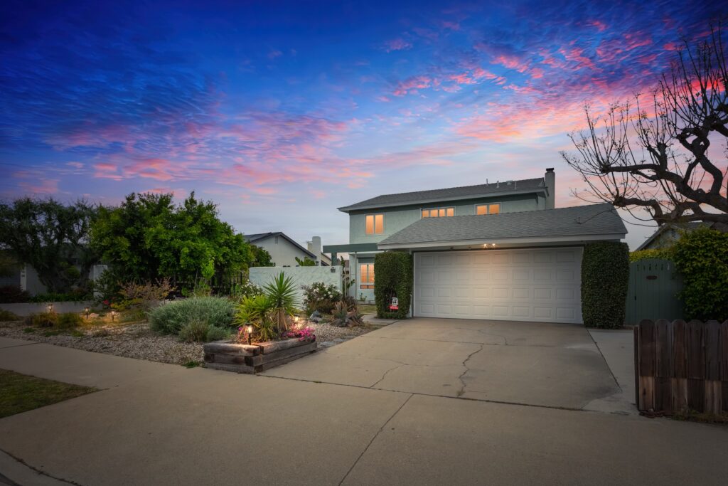 1337 Oakheath Dr. Harbor City CA 90710