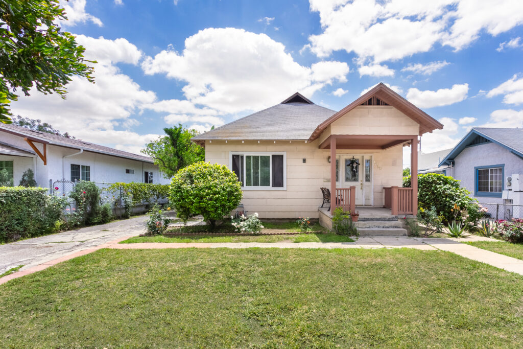 1450 Locust St Pasadena CA 91106